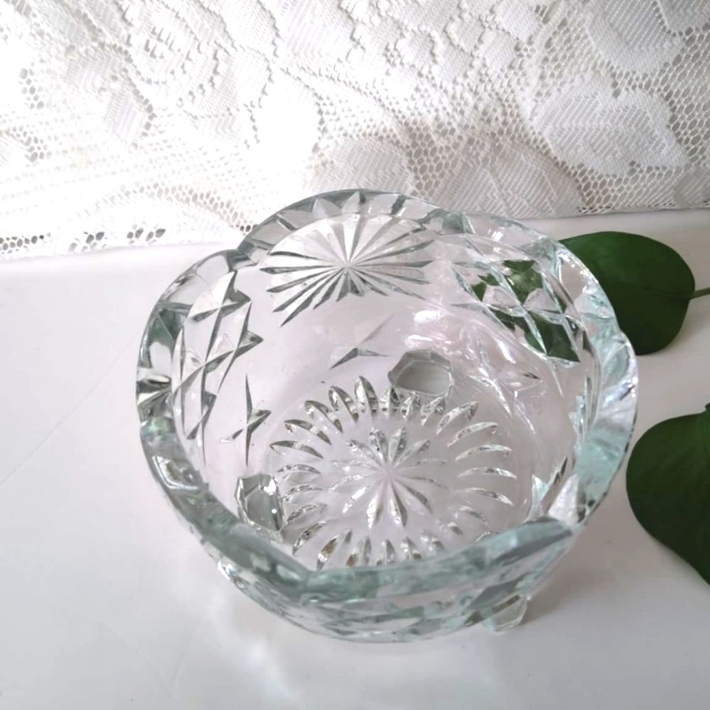 Vintage Fancy Footed Glass Candy Dish Bowl Heavy Scalloped Rim 5"